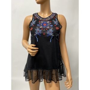 lauren conrad top size small Black Sleeveless Embroidered